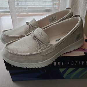 Skechers Women's Beige Slip On Canvas Shoes